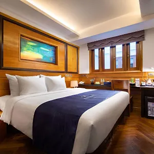 Bay & Restaurant Hotel