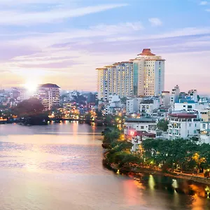 Pan Pacific Hotel