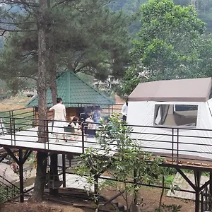 Luxury tent Leu Biet Thu *