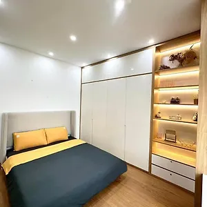 Aura Iris Homestay *