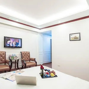 Hotel Paradise & Travel