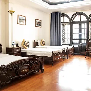 Group Nest Hostel