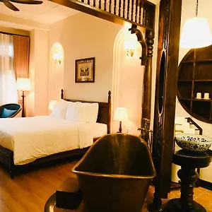 La Belle Maison Hotel 4*
