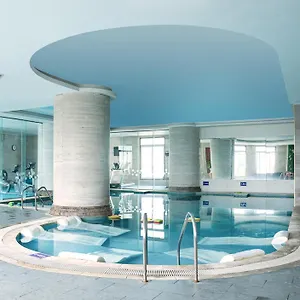 Hotel Candle 4*