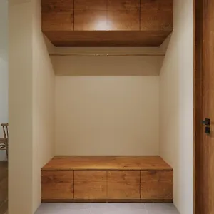 Apartment Hyat Building With Pool And Gym *