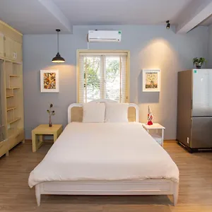 Chez Hanoi