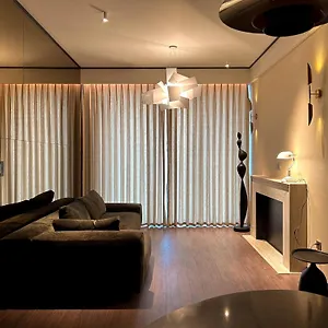 S-hub Vibe In The Heart Of Hanoi-big Balcony For Group-coffee Shop Apartment *