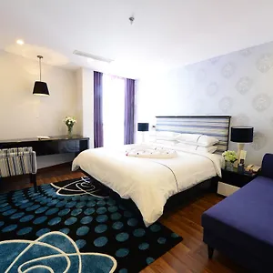 Hotel Emerald Waters Hanoi