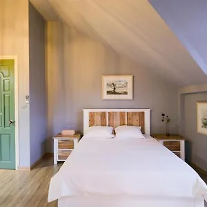 Hotel Le Petit