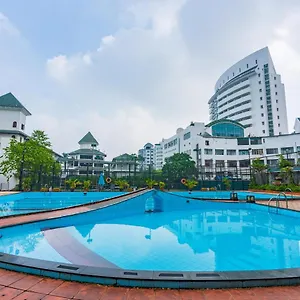 Coco Flower Village Serviced And Homestay アパート ハノイ市