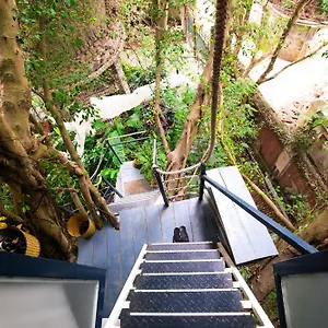 đào Anh Khánh Tree House Homestay Casa de hóspedes *