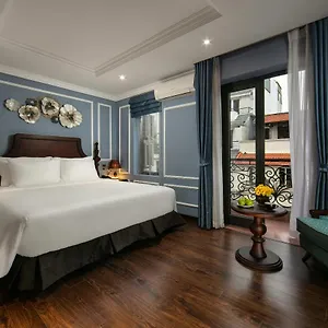 Romantique De Hanoi