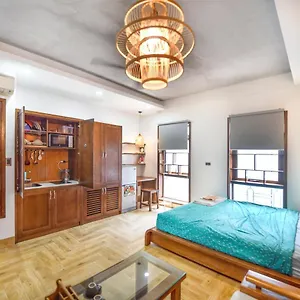 Апартаменты Ty House Managed By Lily Ханой
