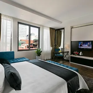 Hotel La Sante & 4*
