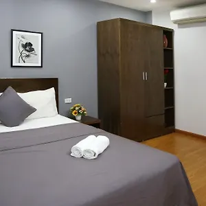 V House 1 Serviced Apartamento *