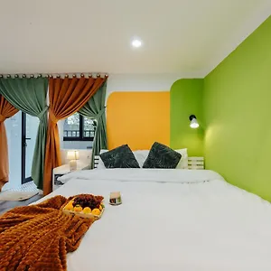 Economy & Premium With Large Groups, Central Location Hanoi