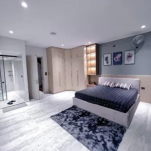 Phao Dai Lang Apartment *
