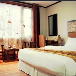 Khach Sạn Nam &hoanganh Hanoi