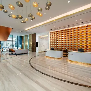Hotel Moevenpick Living West 5*