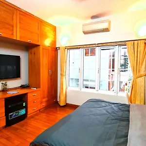 Guinn Homestay