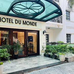 Du Monde 4*