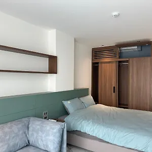 Luxe Paradise Hoang Cau Apartment