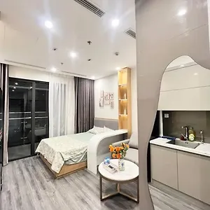 Apartment Ho Dich Vu Ban Cong Tonkin