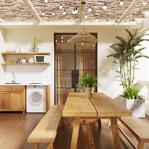Amare Garden View Apartment