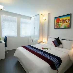 Mai Charming And Hotel 3*