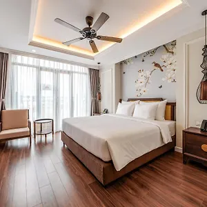 Lestar Hotel