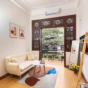 Sunny Balcony In Old Quarter With Netflix And Free Laundry *