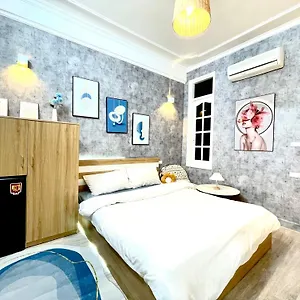 Phong O Lieu Giai - Ba Dinh Gan Lotte Ho Tay Hotel *