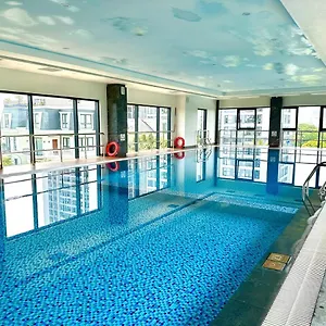 Beautiful In Vinhomes Bay, Quick To Airport * Hanoi