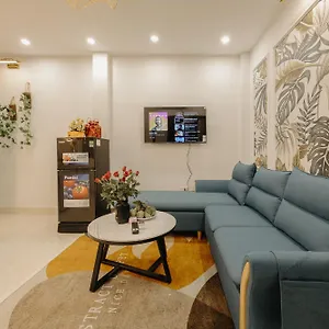 Apartment Morden 3br Old Quater Super Location 53hb *