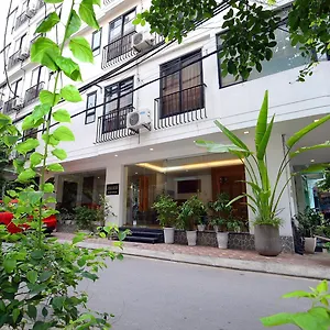 Lavender Building Near West - Serviced * Hanoi