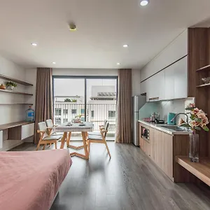 Lakeside High Floor Vinhomes D'capitale C2 아파트 하노이