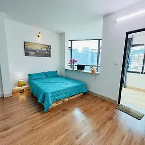Apartment Ho Tien Nghi View Pho Bach Dang Hanoi