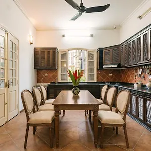 Spacious 5br Mansion With Pool And Cinema In *