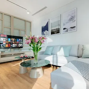 Margaery Lakeside - 2 Bedroom With Balcony هانوي