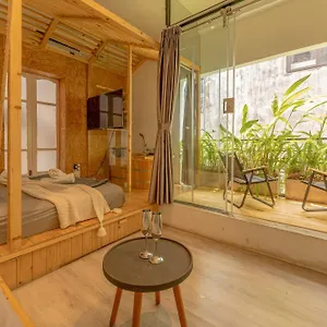 Balcony Wooden Bathtub Free Laundry شقة هانوي