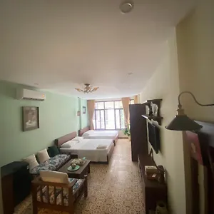 Center, Hoan Kiem, Family 2 Beds, 4 Guests, Tranquil Hanoi