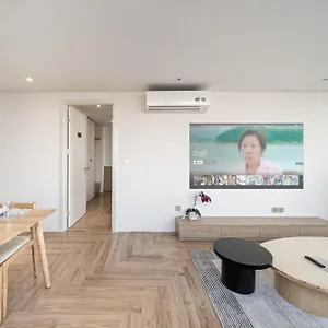 Ho 1 Phong Ngu View Ho Tay Phong 801 * هانوي
