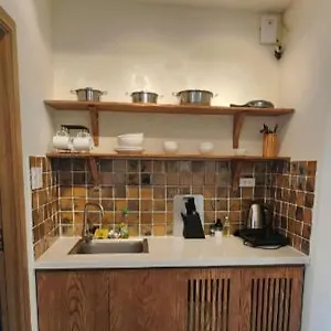 Albertlevy Vintage Housing-city Centre-jacuzzi-late Check Out شقة *