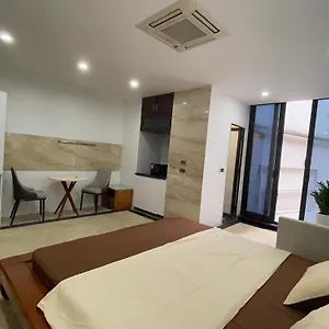 67112 Xxx Ξενοδοχείο με διαμερίσματα *