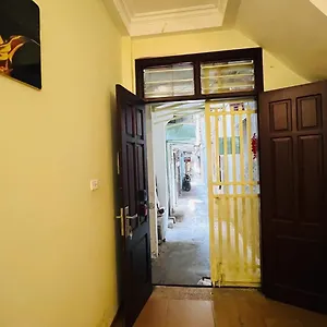 Bong Hong Do * Hanoi