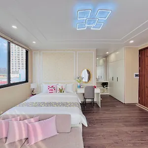 T98 Westlake Quang An - Tay Ho Center Garden View Studio! Apartamento Hanói