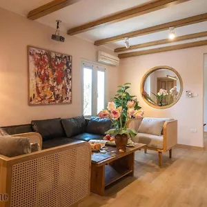 Sweet - 4 Bed - Cinema Spacious Appartamento Hanoi