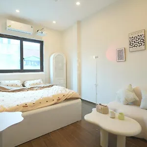 511 Romatic I Centered I Netflix I Vibes 아파트 *
