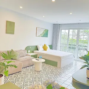 Kem Balcony