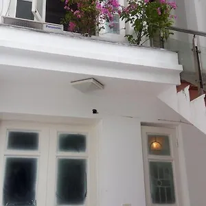 Apartamento Nyt Tay Ho No.3 Hanói